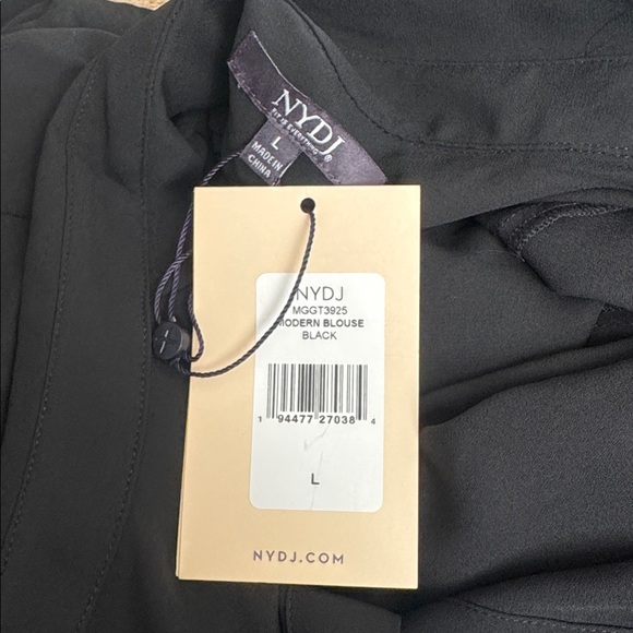 NWT NYDJ Black Modern Blouse Size Large button front - Picture 5 of 5